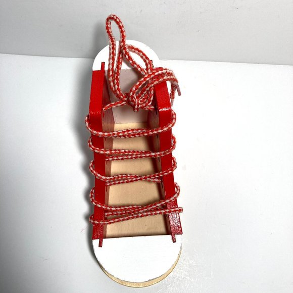 MELISSA and DOUG Deluxe Wood Lacing Sneaker Learn to Tie a Shoe Educational - Picture 5 of 10